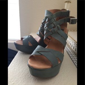 Kork by Kork ease. Blue leather wedge sandals